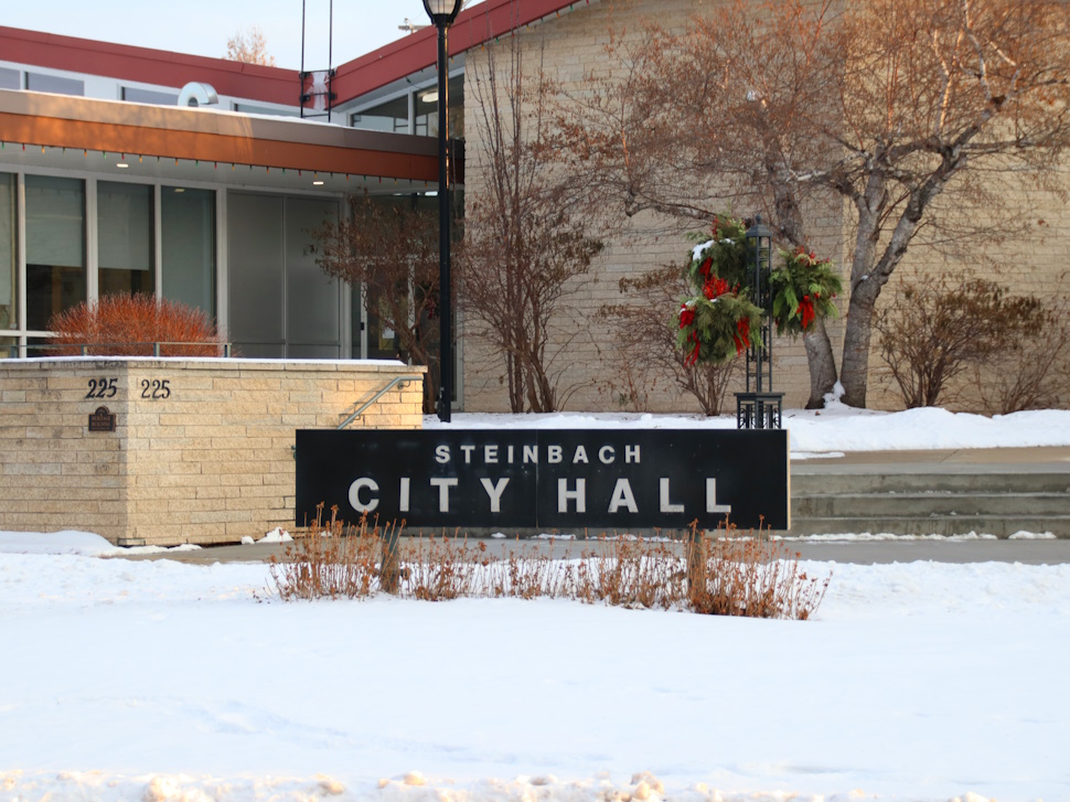 Steinbach Mayor impressed by 2023 building permits portals